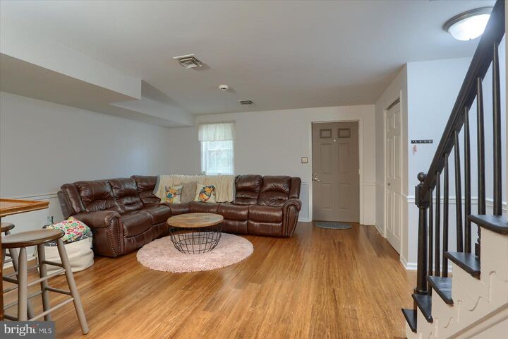 Property Photo: 31 Fairfax Village S PA 17112