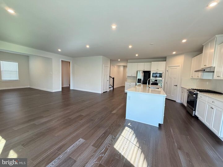 Property Photo: 1045 Miles Court PA 19012