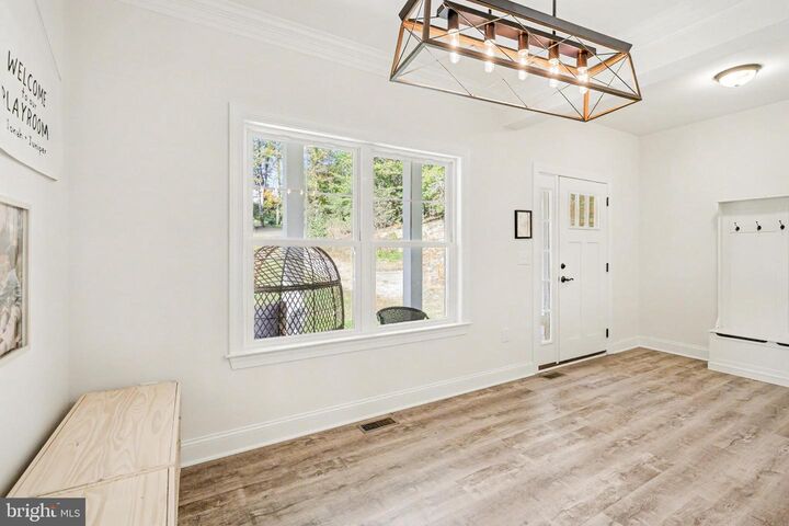 Property Photo: 8043 Buckthorne Run VA 22485