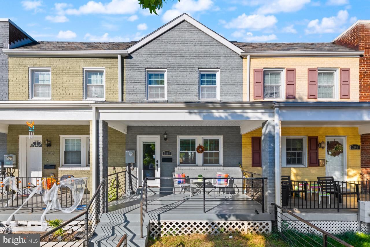 Property Photo: 2004 E Street NE DC 20002