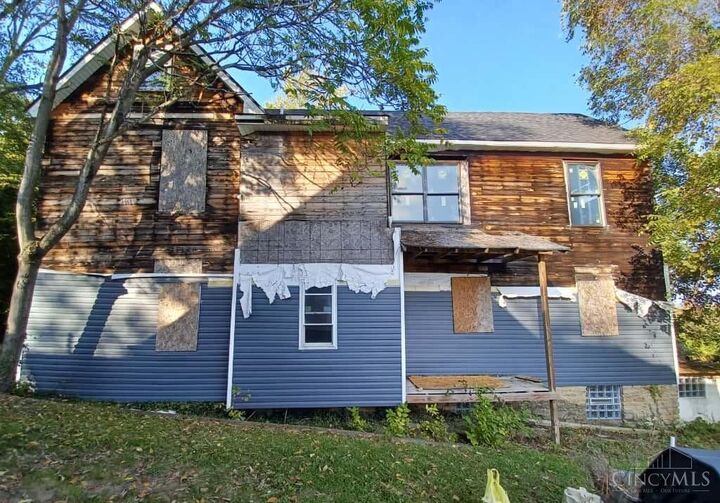 4520 Eastern Avenue  Cincinnati OH 45226 photo