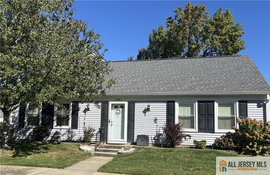 Property Photo: 268 Middlebury Lane 268C NJ 08831
