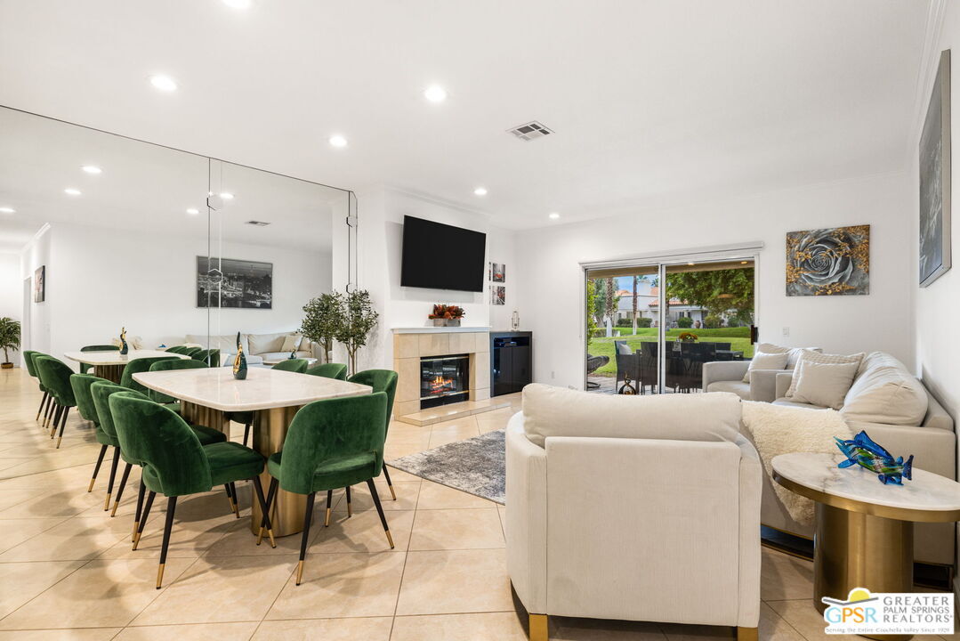 Property Photo: 191 Desert Falls E Dr CA 92211