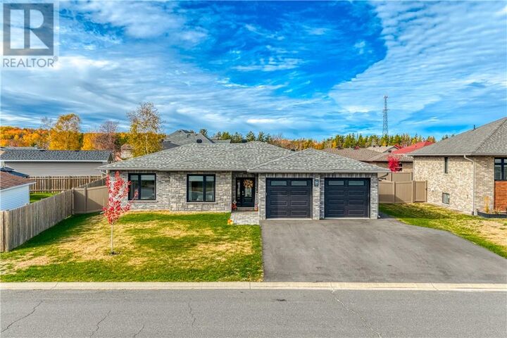 56 Oak Street  Capreol ON P0M 1H0 photo