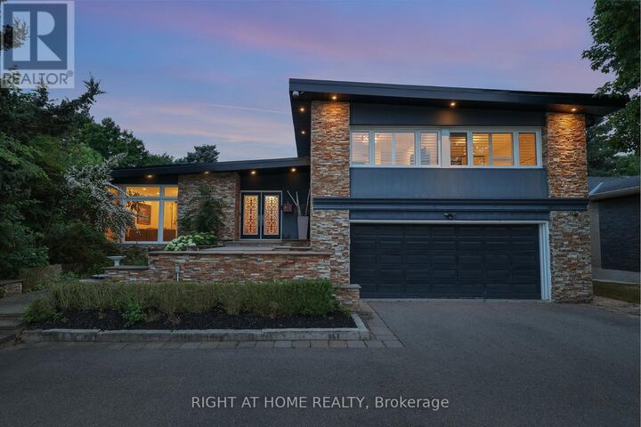 Property Photo:  40 Heathview Avenue  ON M2K 2C1 