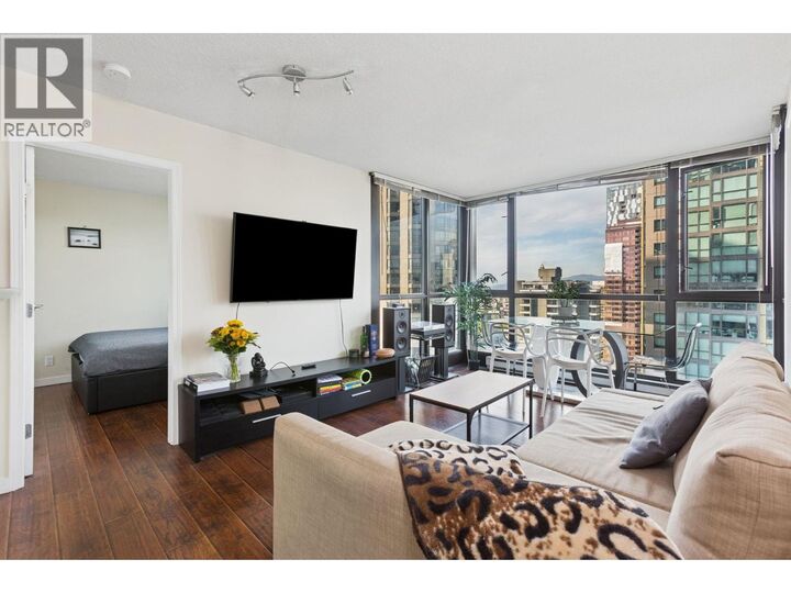 Photo de la propriété:  1331 Alberni Street 2007  BC V6E 4S1