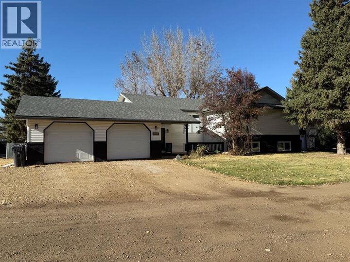 Property Photo: 92 Beech Street AB T0J 0Y1