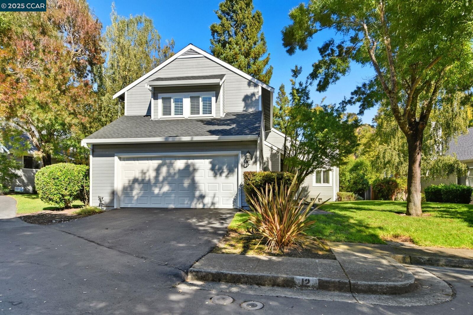 Property Photo: 12 Moss Ln CA 94549