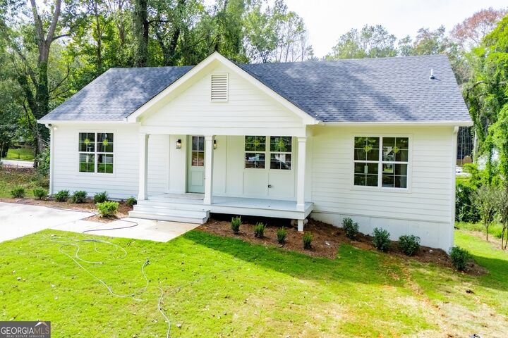 Property Photo: 215 Rome Street GA 30108