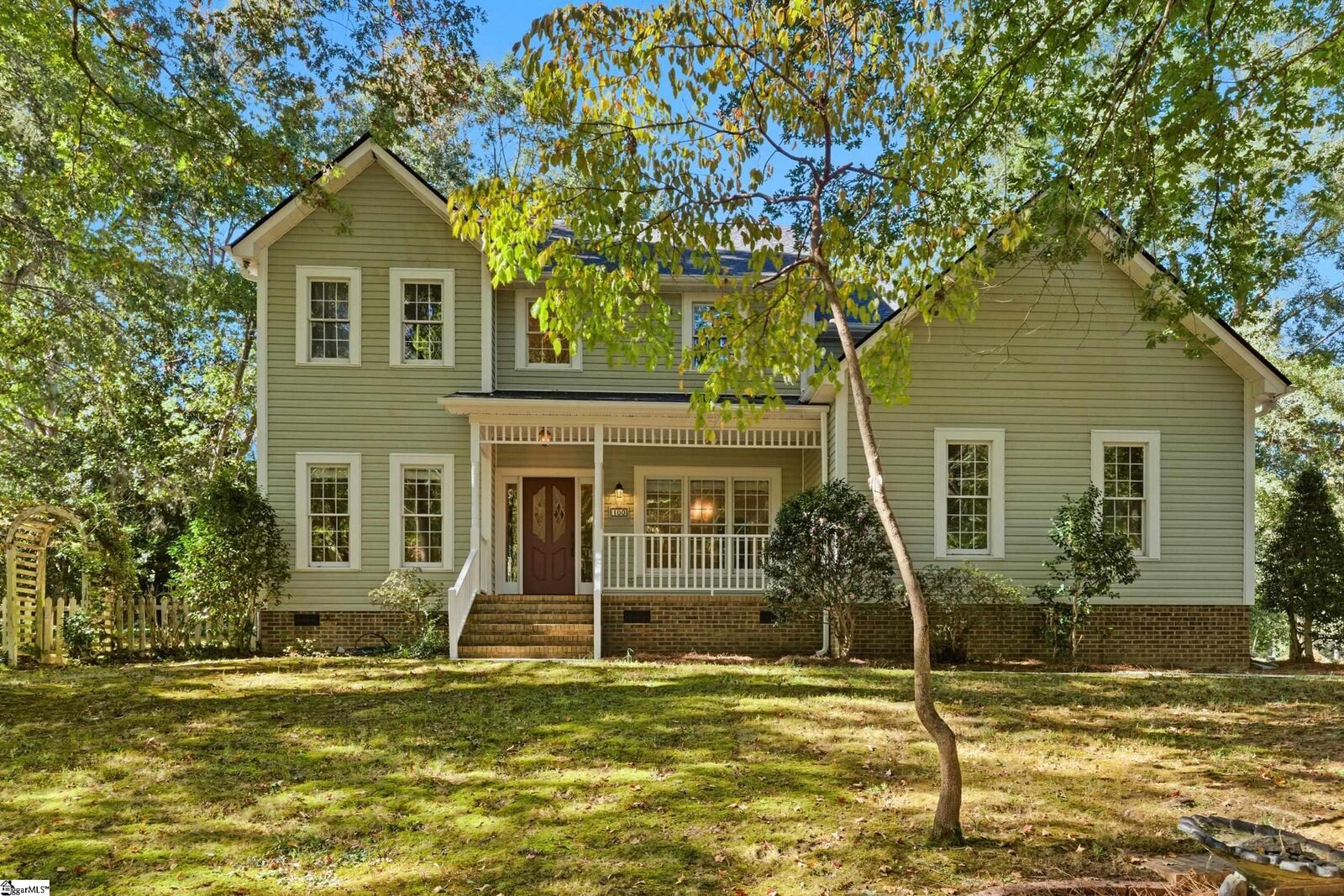 Property Photo: 100 Bonwood Avenue SC 29681