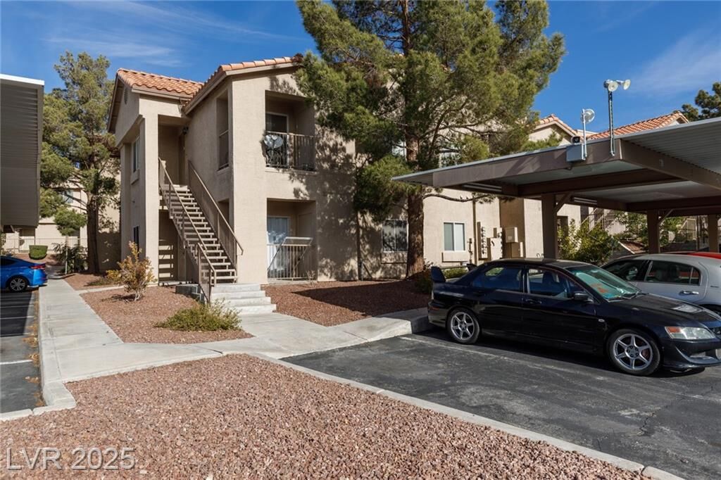 Property Photo: 2110 Los Feliz Street 2034 NV 89156
