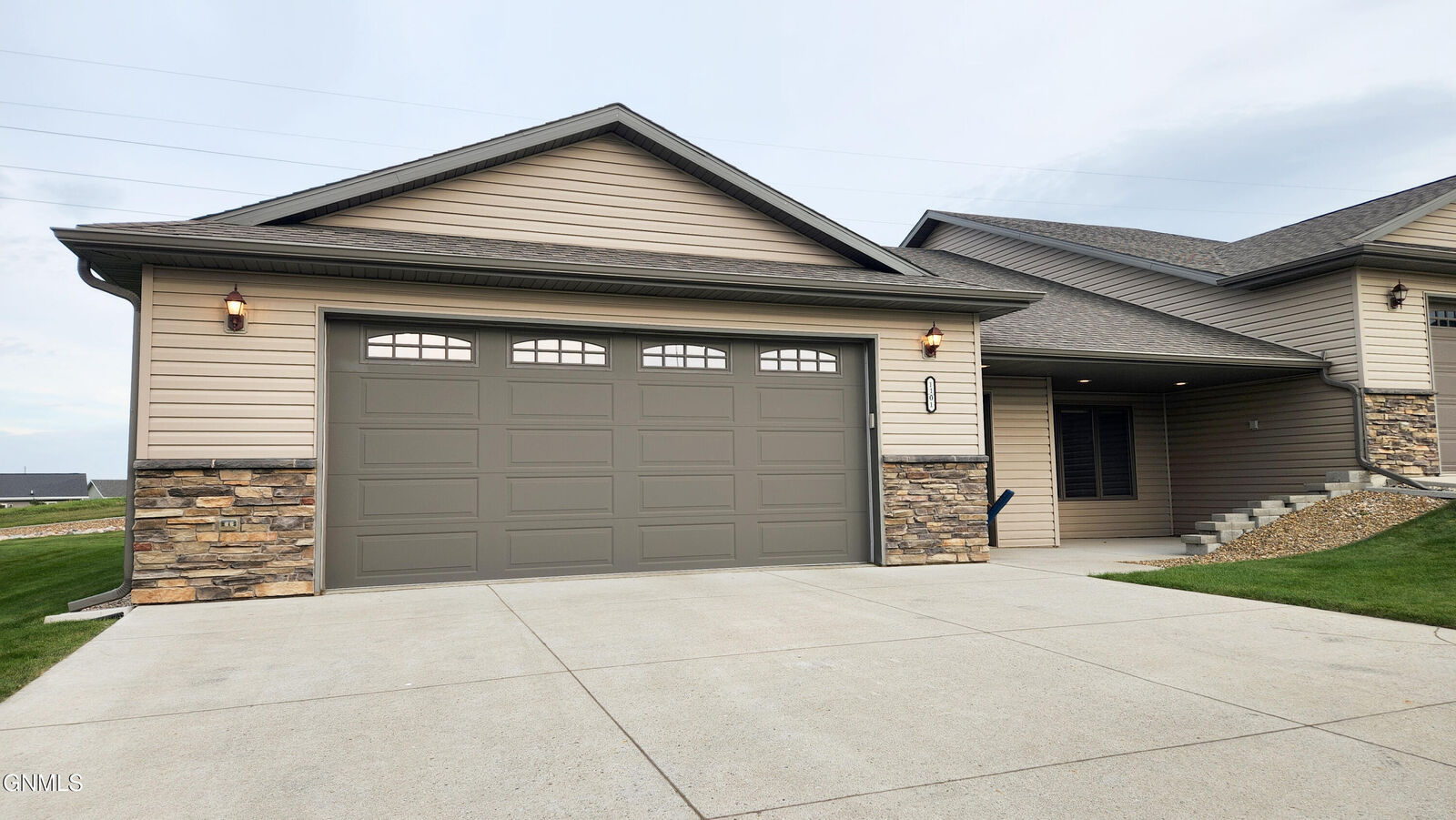 Property Photo:  1101 33rd Street N  ND 58501 