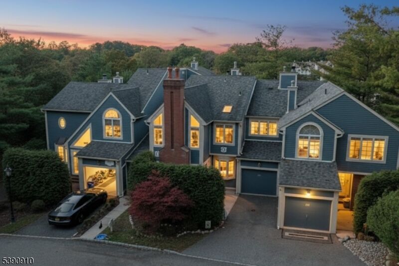 Property Photo:  299 Coventry Ct  NJ 07446 