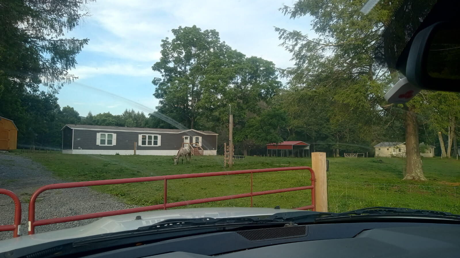 Property Photo: 18406 Stanaford Rd WV 25831