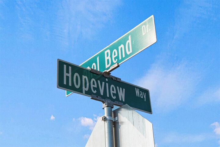 Property Photo: 24916 Hopeview Way TX 77356