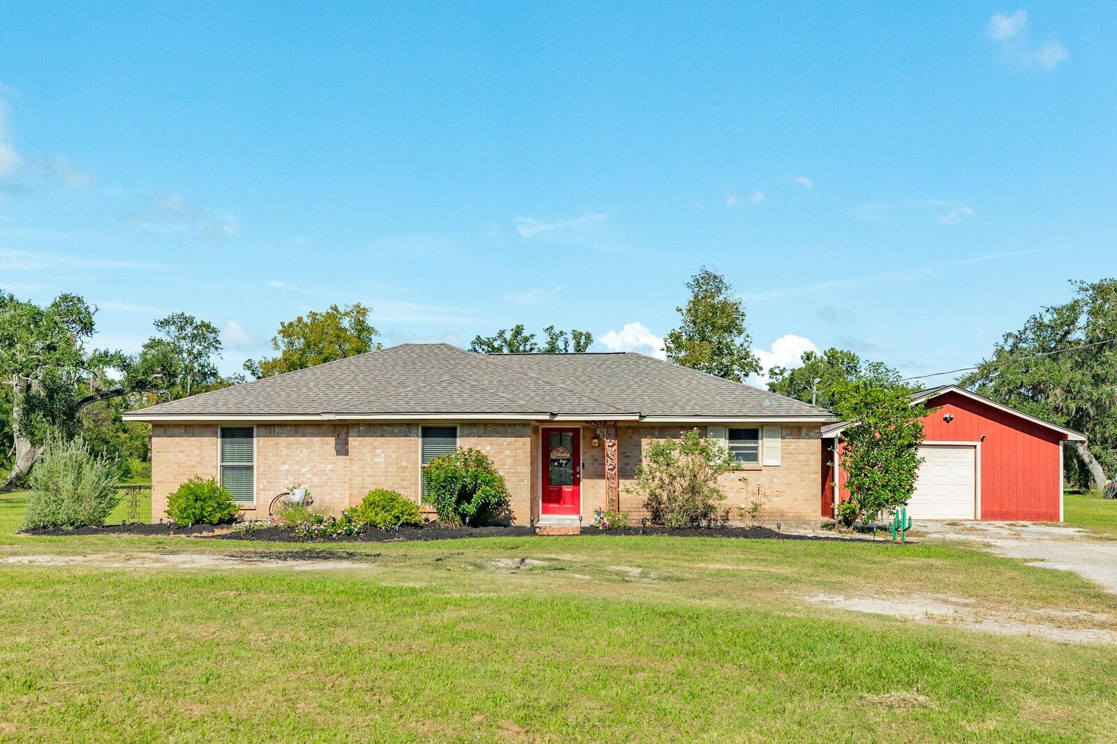 Property Photo:  338 County Road 912A Road  TX 77422 