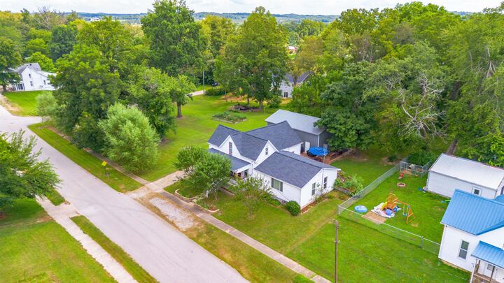 Property Photo: 116 N Church Street IN 47611