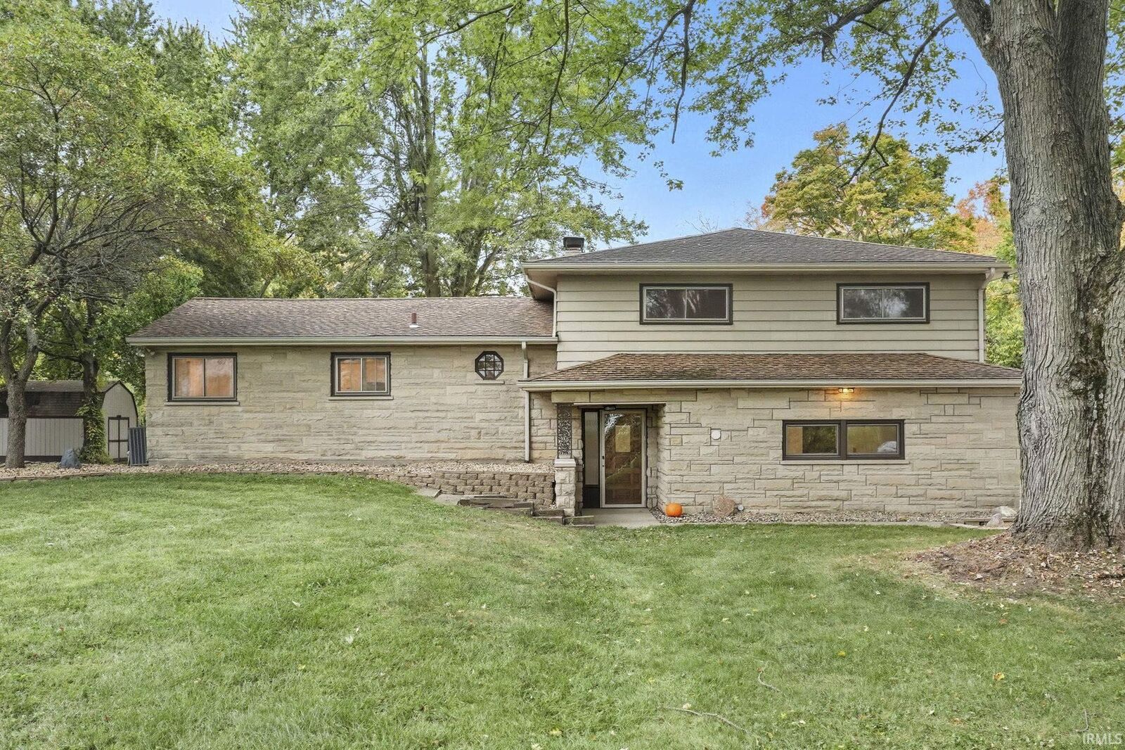 Property Photo: 2256 County Road 56 Road IN 46706-9499