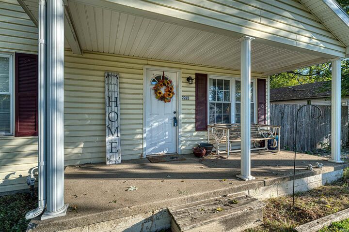 Property Photo: 2222 Kathleen Avenue IN 47714