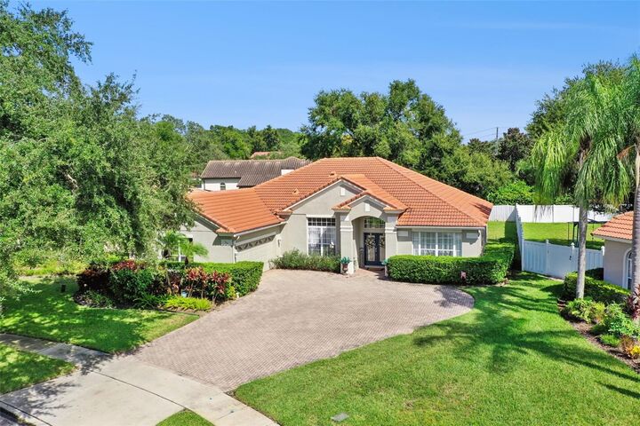 Property Photo: 364 Calliope Street FL 34761