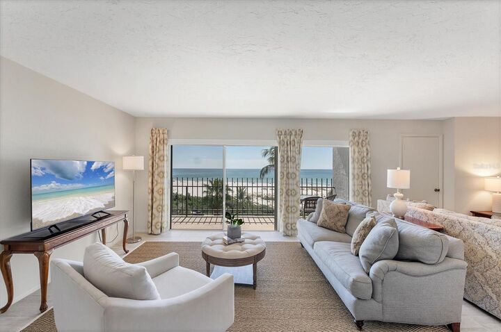 Property Photo: 101 Benjamin Franklin Drive 63 FL 34236