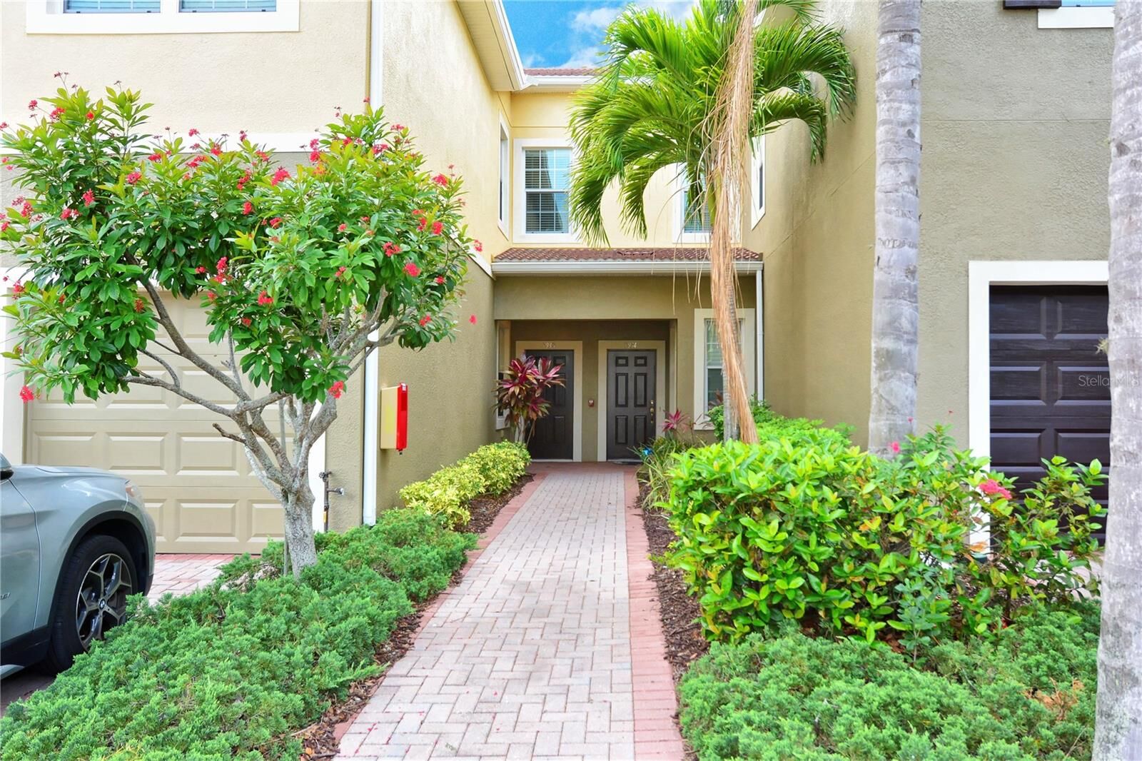 Property Photo: 7930 Moonstone Drive 3-102 FL 34233