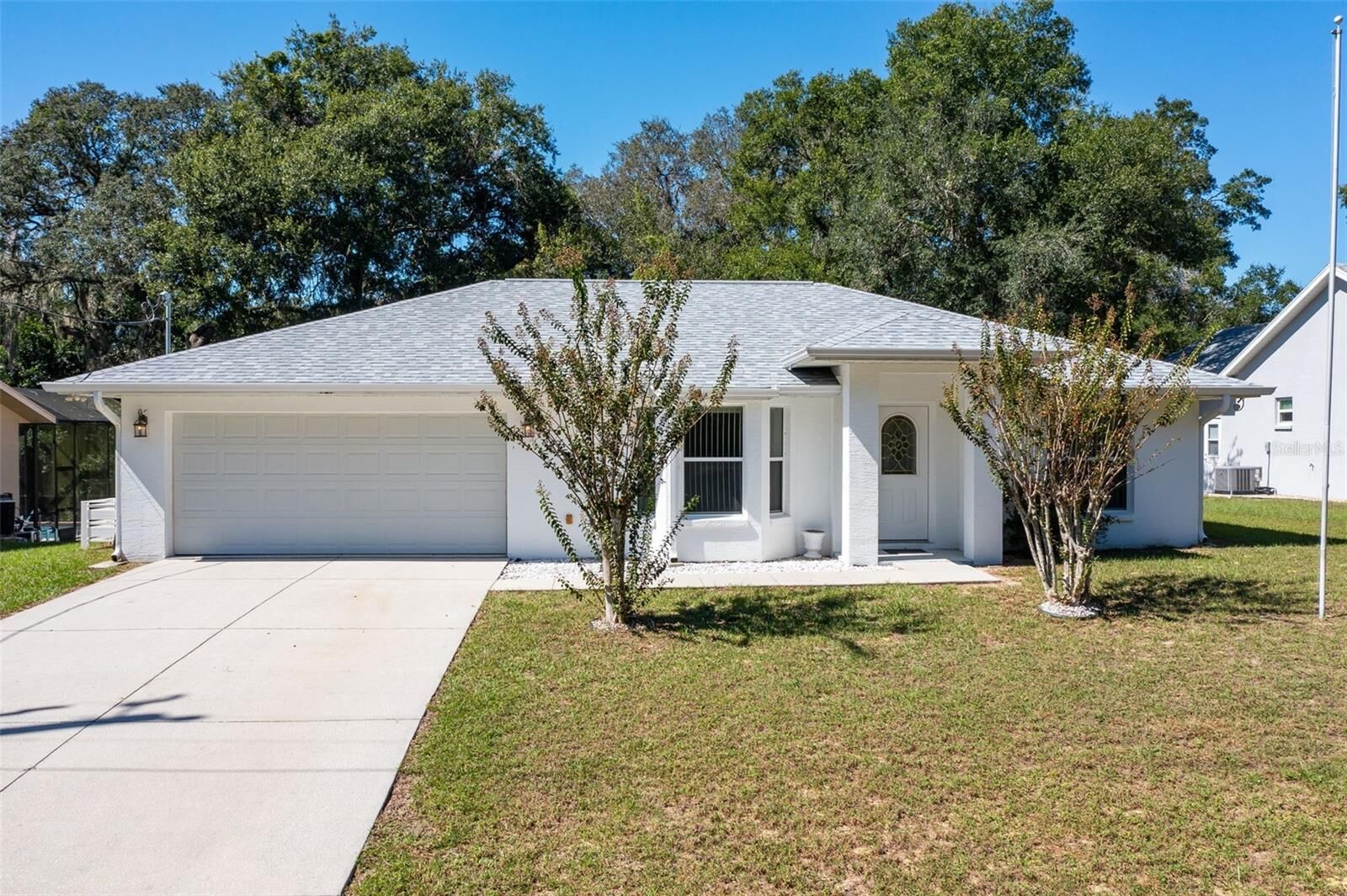 Property Photo: 729 Longfellow Terrace FL 34450