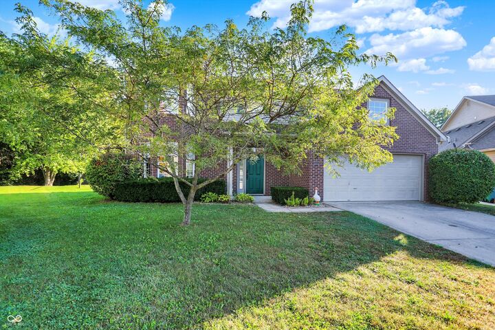 Property Photo: 3300 Suffolk Court IN 46143