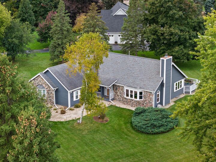 Property Photo:  N67w30854 Golf Rd  WI 53029 