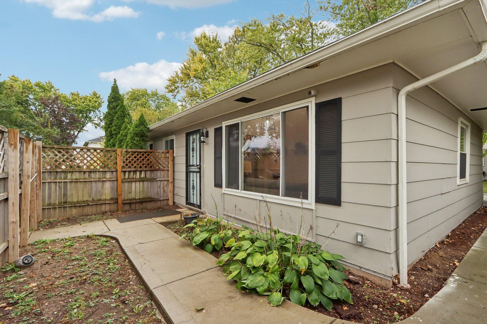 Property Photo: 5275 N 68th St WI 53218