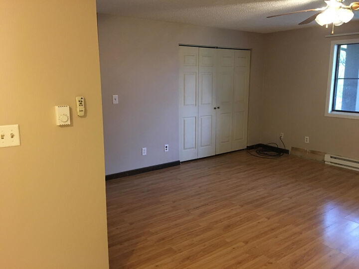 Property Photo:  350 N Birch Street 6  IL 60950