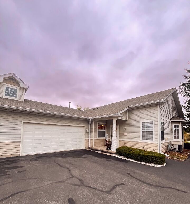 13327 Michigan Avenue 1  Huntley IL 60142 photo