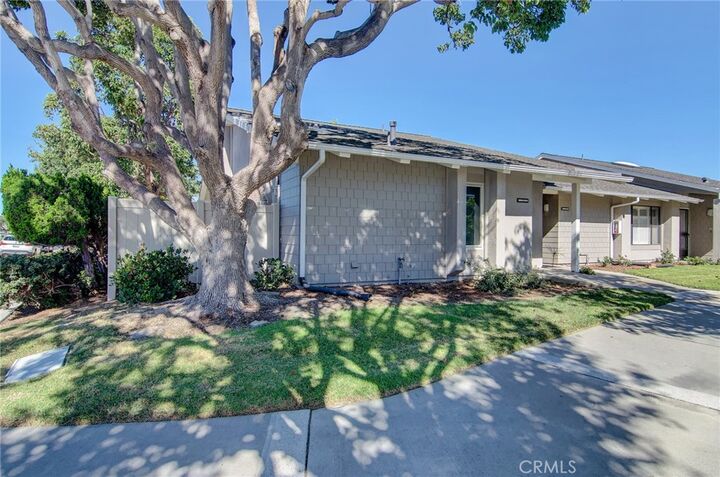 8886 Plumas Circle 1124A  Huntington Beach CA 92646 photo