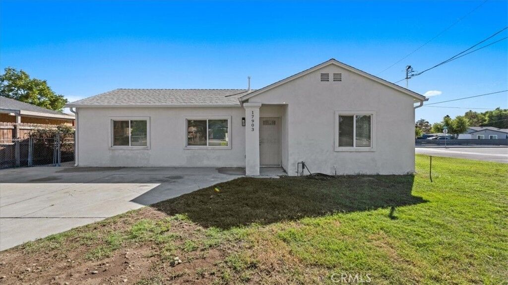 Property Photo: 17903 Dorsey Way CA 92335
