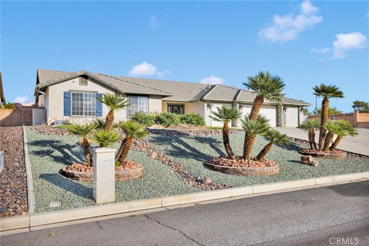 Property Photo:  13335 Paoha  CA 92308 