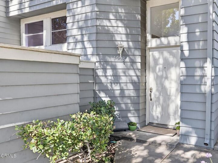 Property Photo: 4993 Telephone Road CA 93003