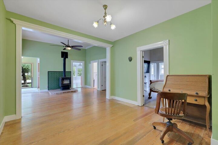Property Photo: 518 Walsh Street CA 95945