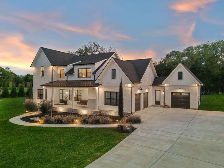 Property Photo:  5786 Manchester Pike  TN 37127 