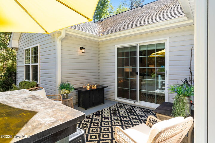 Property Photo: 3 Court 4 Northwest Drive NW NC 28467