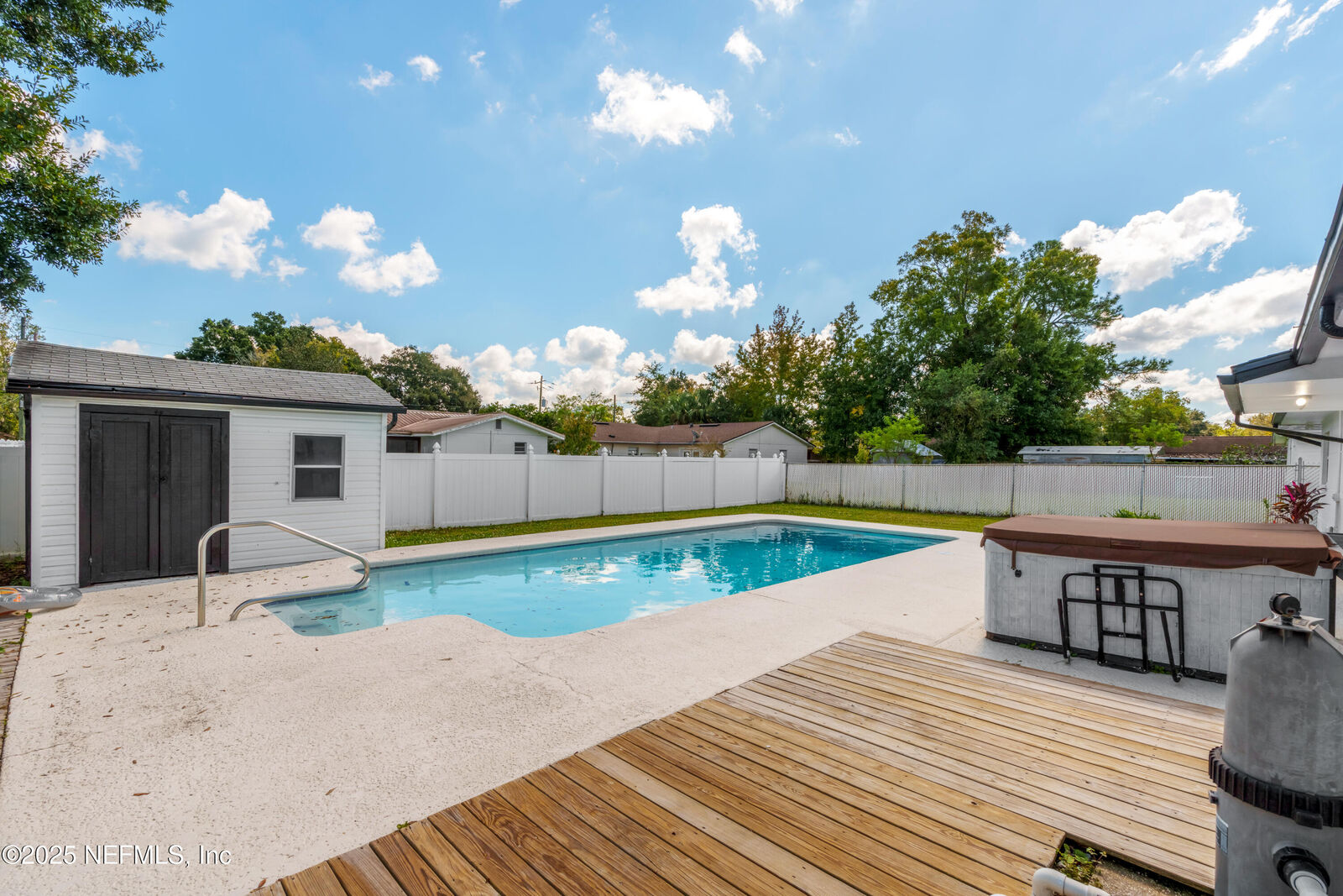 Property Photo:  3233 Crosby Lane  FL 32216