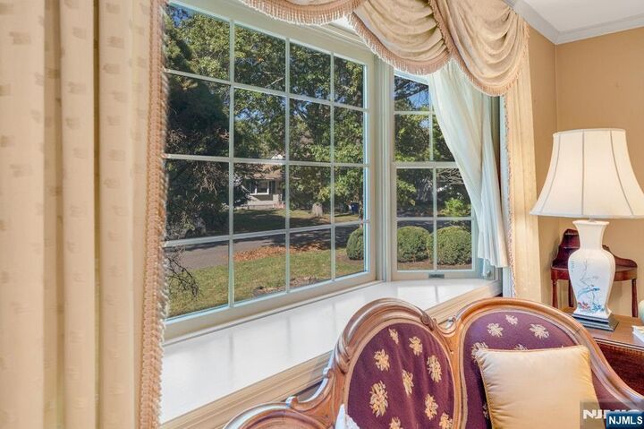 Property Photo: 18 Chestnut Place NJ 07423