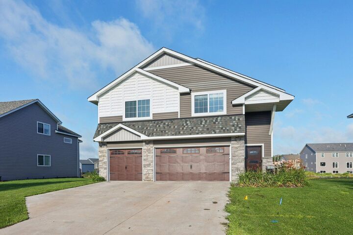 Property Photo: 39744 Fawn Avenue MN 55056