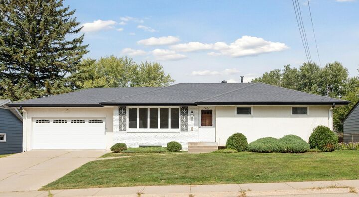 1401 44th Avenue NE  Columbia Heights MN 55421 photo