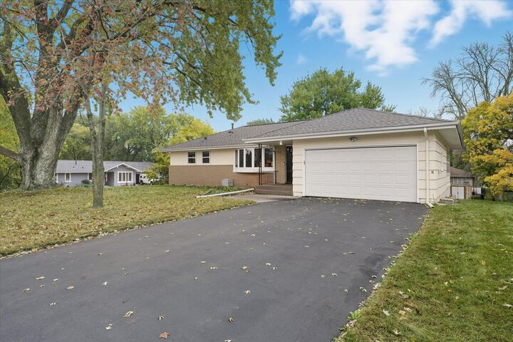 Property Photo: 3832 Colorado Avenue N MN 55422