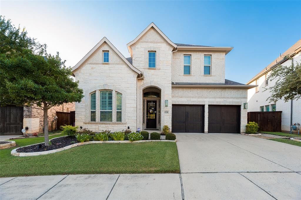 Property Photo: 4728 Cabernet Circle TX 76034