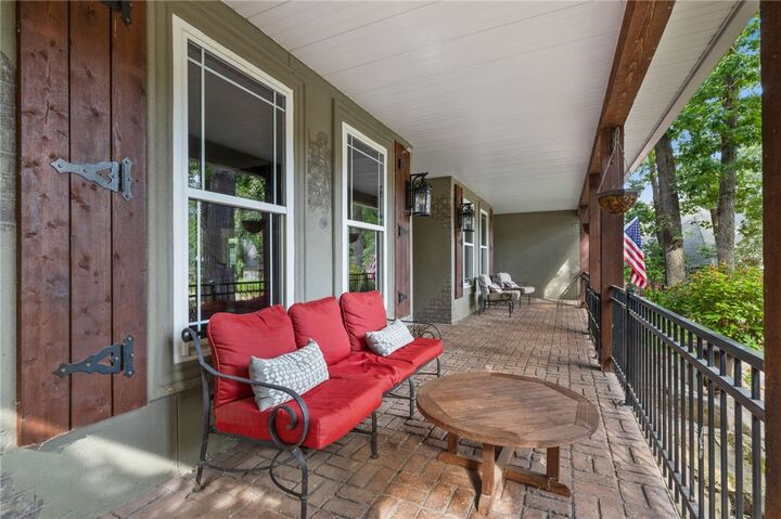 Property Photo: 2017 NW Desoto Drive AR 72712