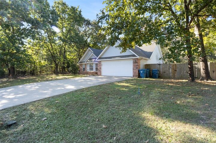Property Photo:  127 Rillington Drive  AR 72714 