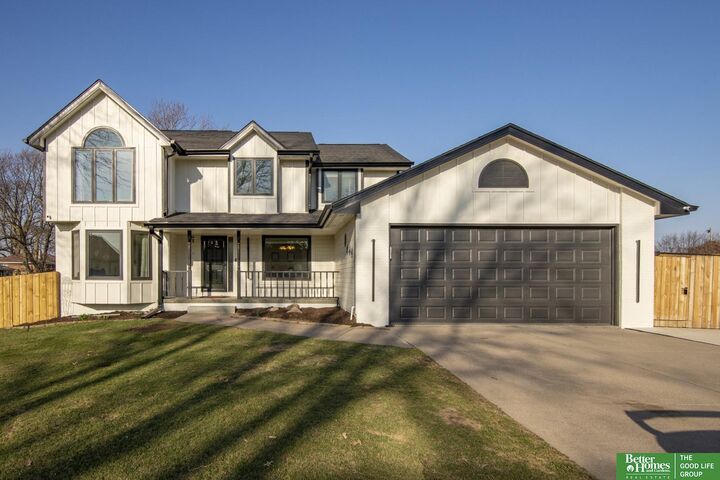 Property Photo: 6222 S 43rd Street NE 68107