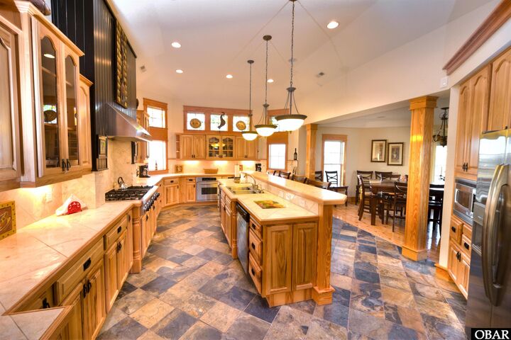 Property Photo: 71 Ocean Boulevard NC 27949-3606