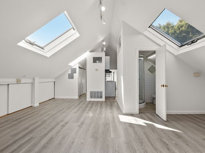 Property Photo:  24 Castleton St C  MA 02130 